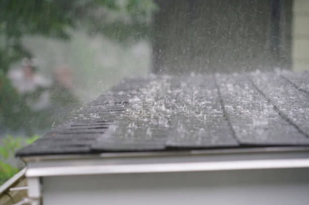 Best Roof Maintenance and Cleaning  in Le Grand, CA